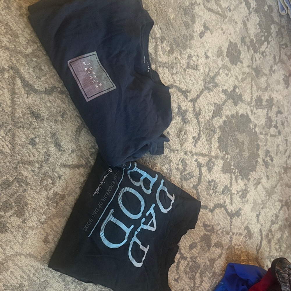 TRAVIS MATHEW T SHIRT BUNDLEEE